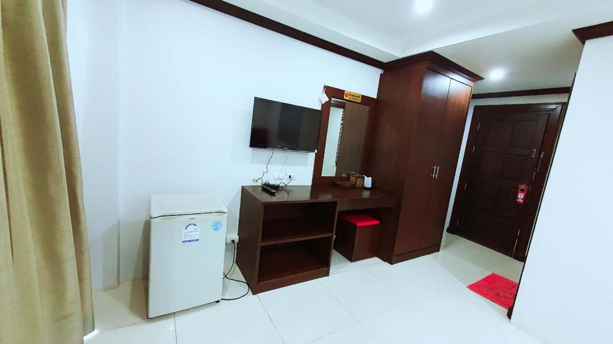 水果天堂旅馆 Hotel Patong Kültér fotó